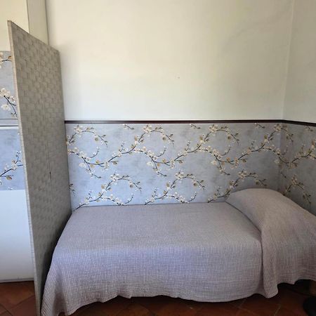 因佩里亚The Shell - New Interior Look But Same Old Charme 200Mt From The Sea With Garden And Parking Nearby公寓 外观 照片