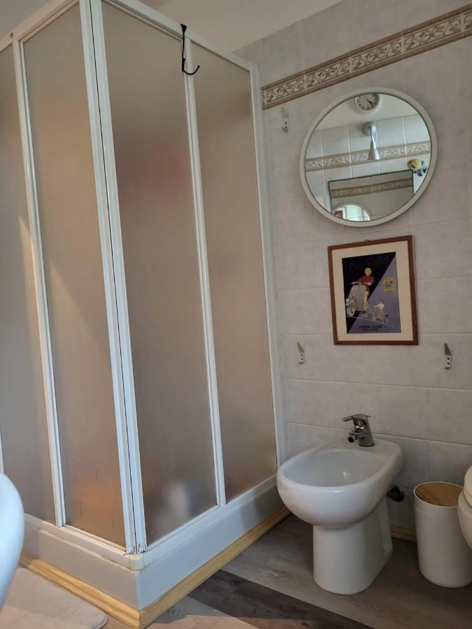 因佩里亚The Shell - New Interior Look But Same Old Charme 200Mt From The Sea With Garden And Parking Nearby公寓 外观 照片